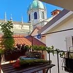 la casa di Veronique